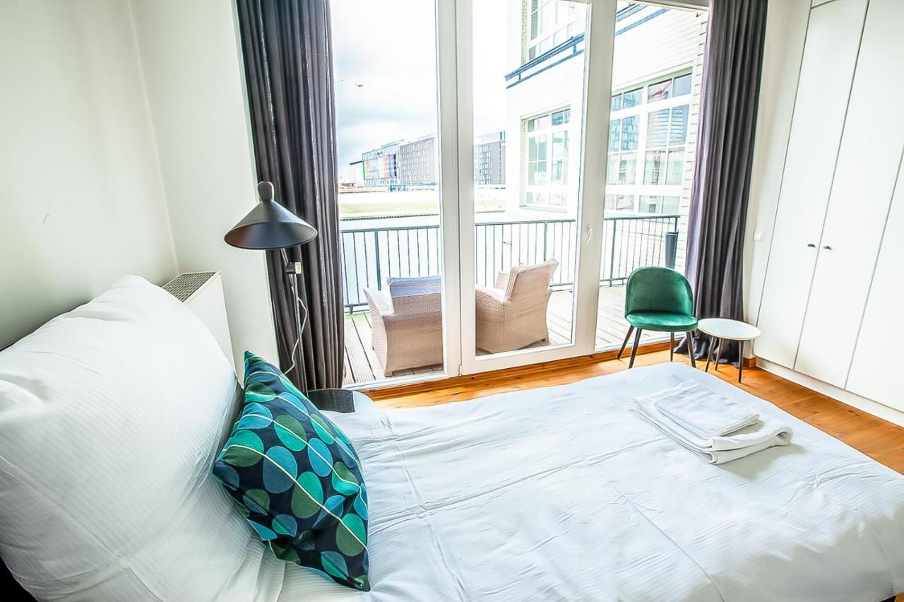 Family-Friendly Waterfront Loft, 3 Bedrooms, 130 M2 Berlin Bagian luar foto